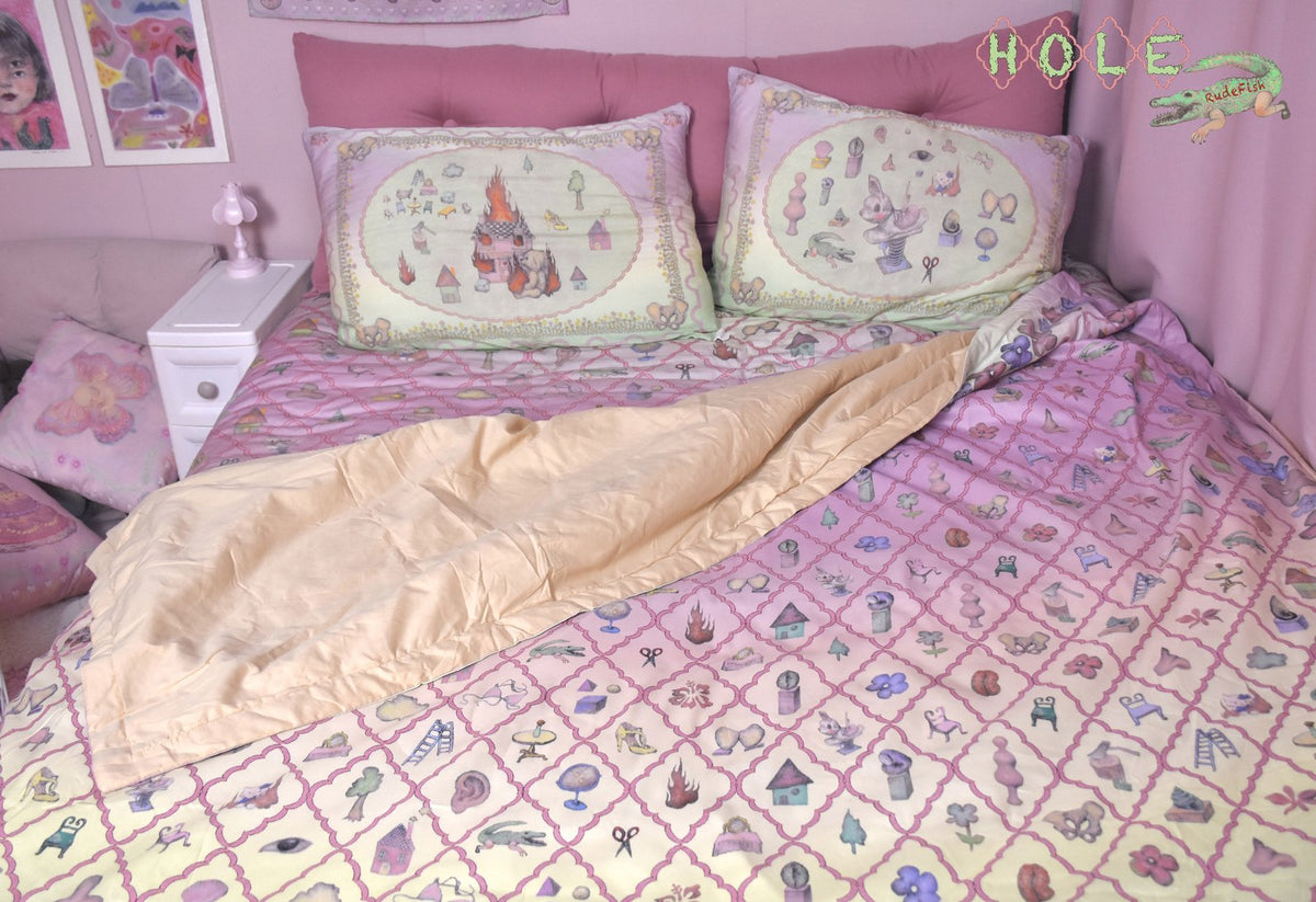 HOLE Still Life Summer Quilt, view 5