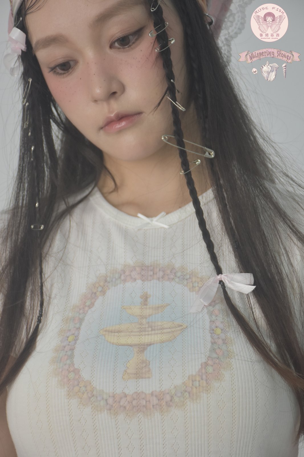 WHISPERING STONES Fountain Tee in White, view 5