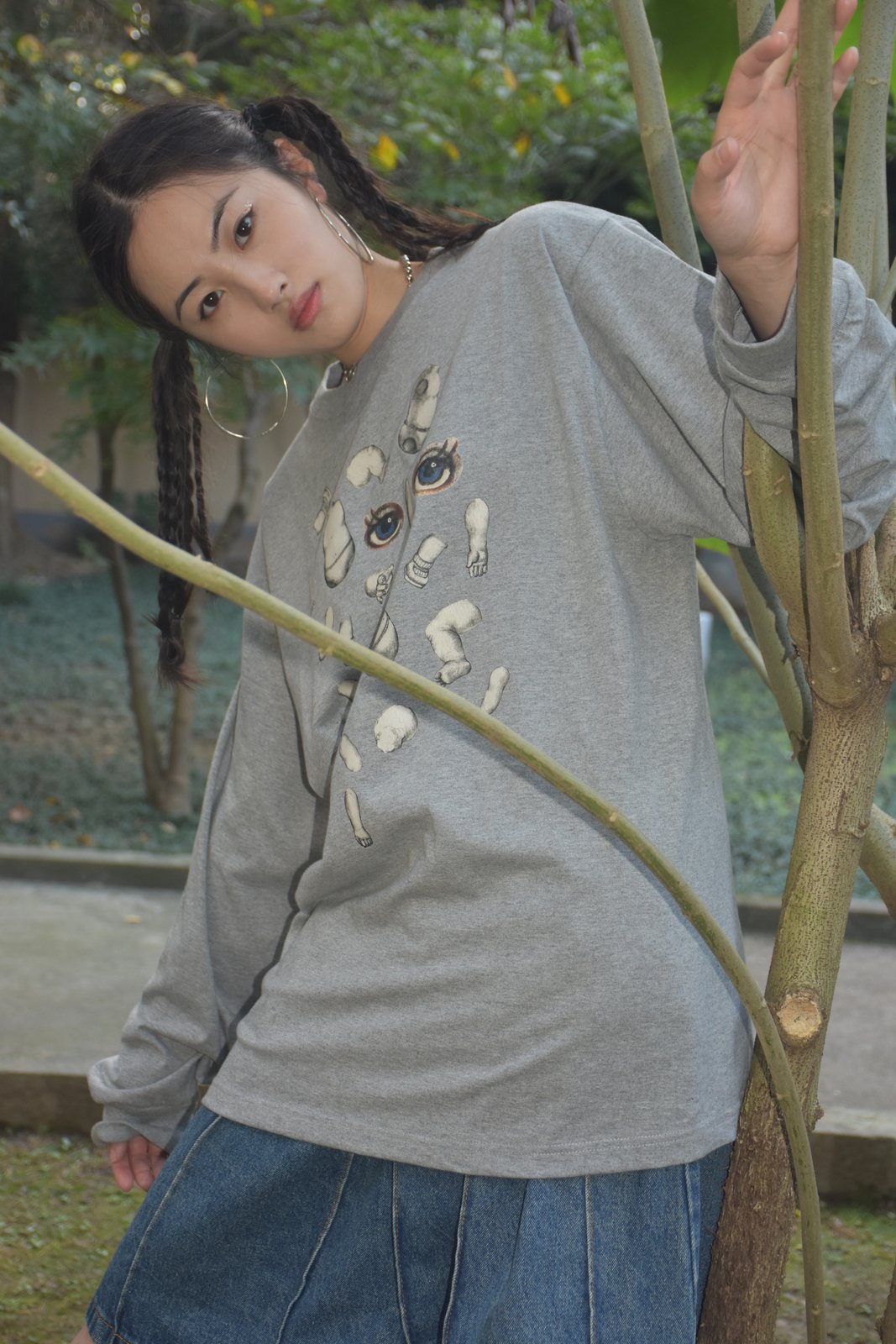 EXOTIC ARK Doll Parts Long-Sleeve Tee in Grey, view 6